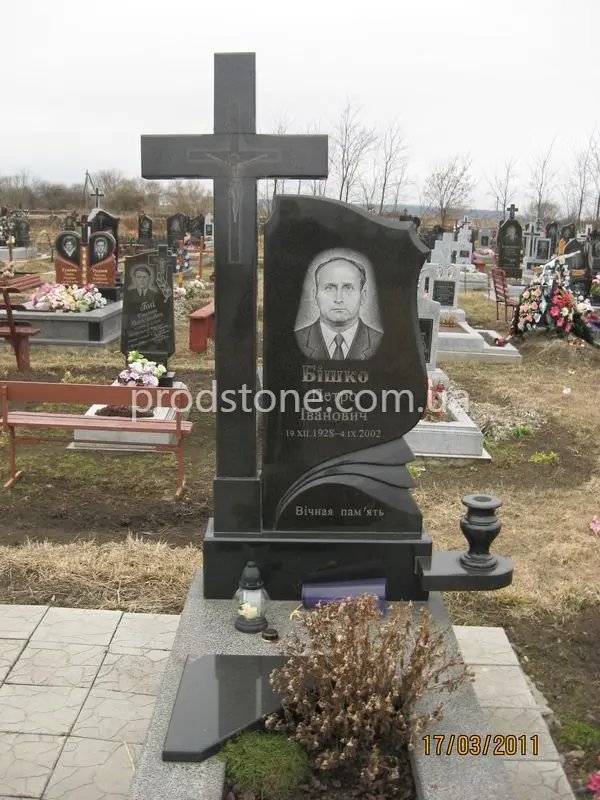 Одинарный памятник №26