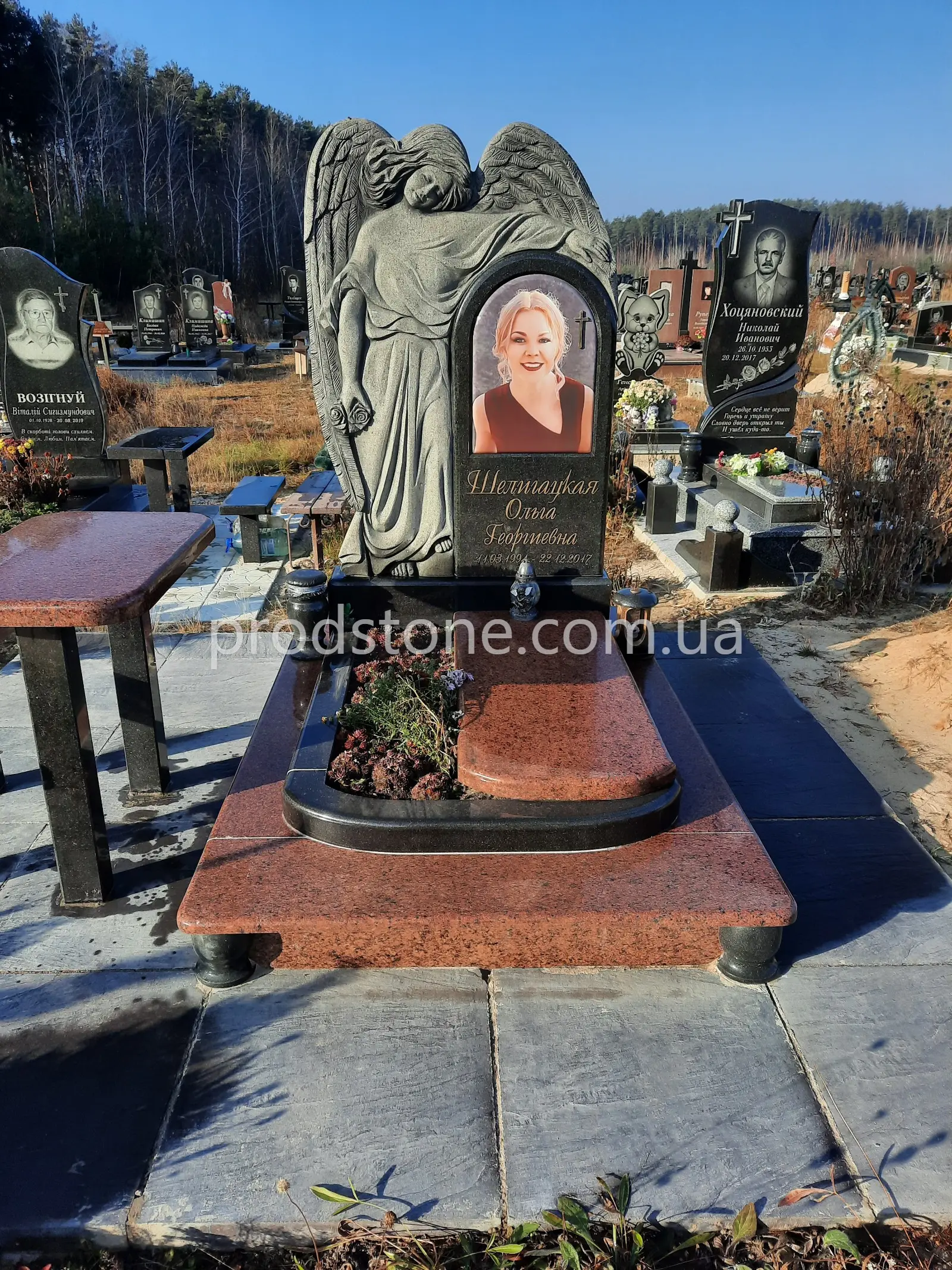 Эксклюзивный одинарный памятник №59