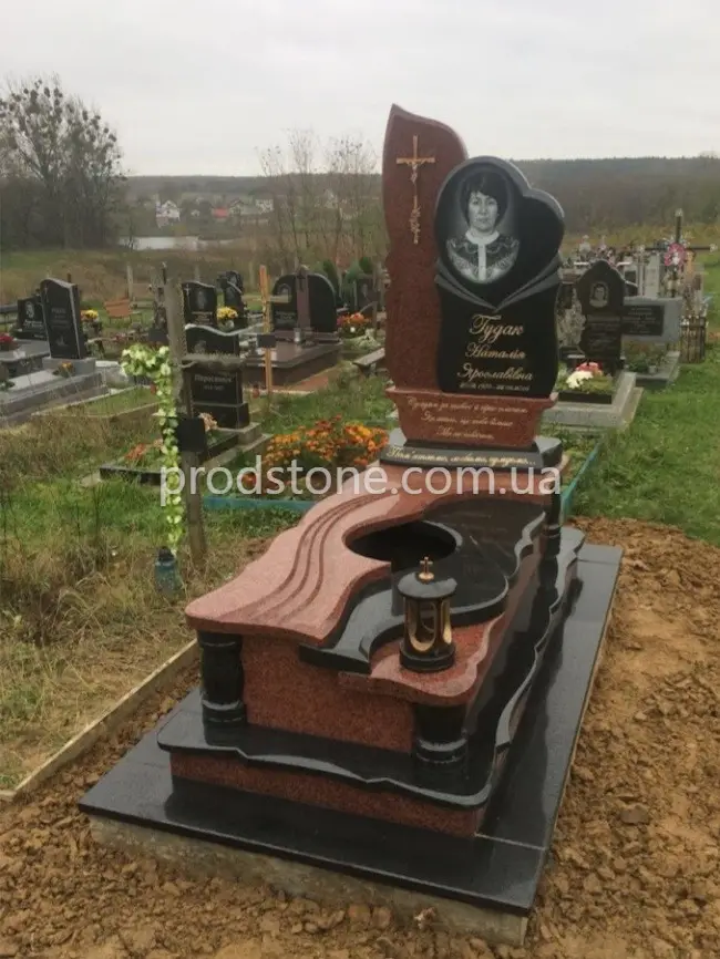 Эксклюзивный одинарный памятник №63
