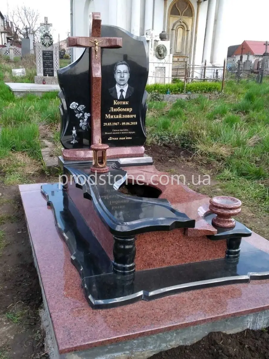 Эксклюзивный одинарный памятник №30